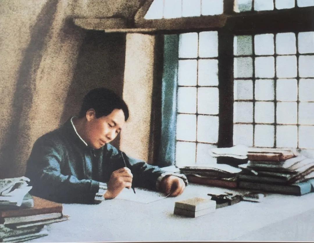 毛泽东时代结束了，一个理念的时代隐退了当一位研究哲学的老师在课堂上说这句话的时候