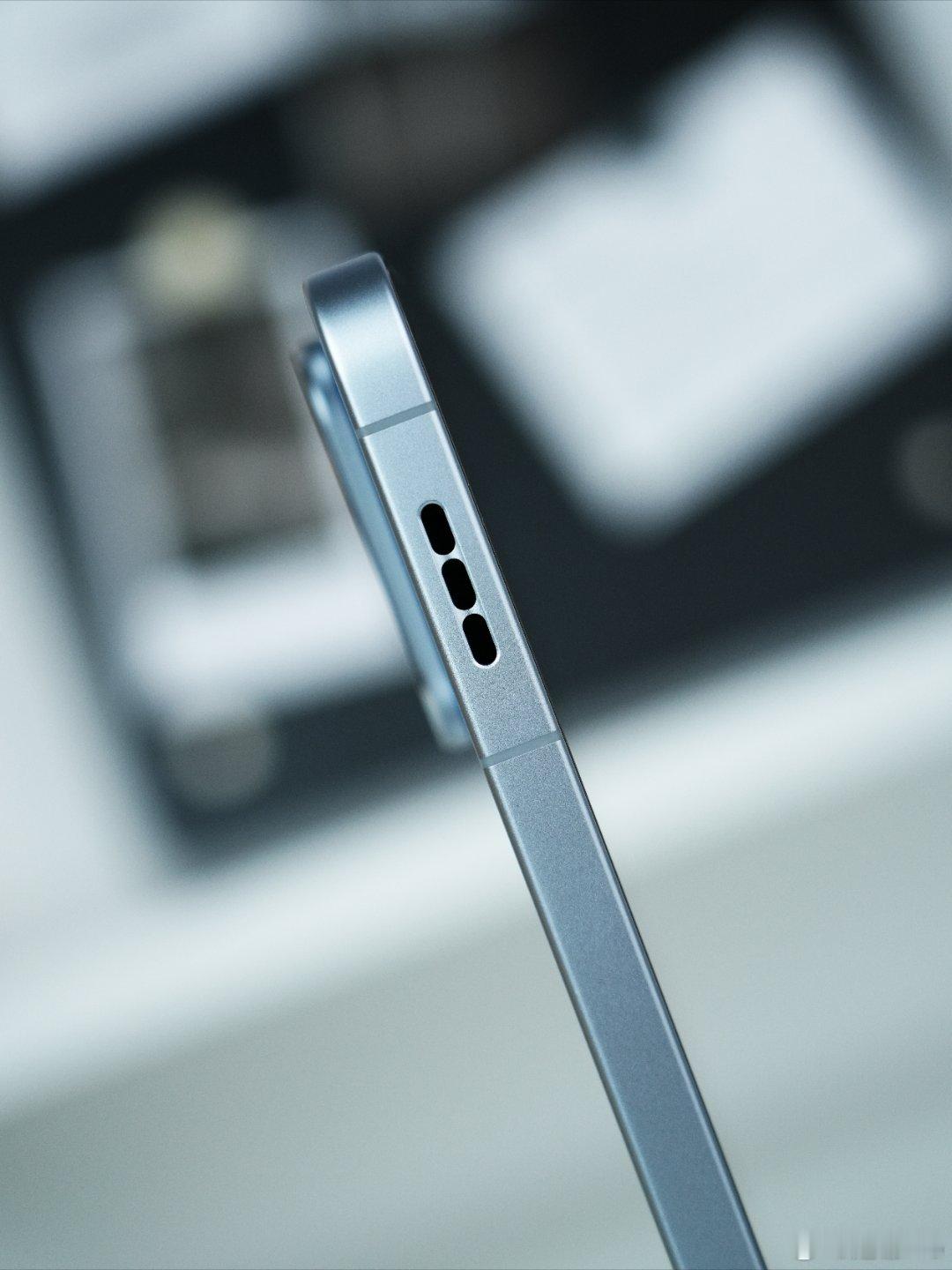 iQOO15Ultra2049寒光蓝来了！这名字真的很科幻风，外观也是致敬《