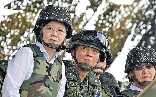 马英九：大陆若要武统，台湾不接受。郭台铭：大陆若要武统台湾，就送物资到前线。