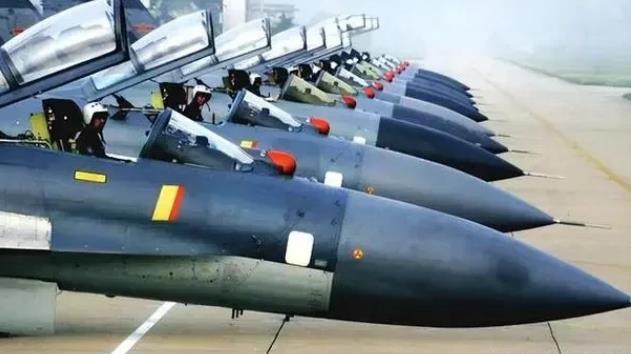 <em>歼</em>-<em>11D</em>战斗机虽然生不逢时，但是只要我国需要，<em>歼</em>-<em>11D</em>战斗机随时可以量产，甚