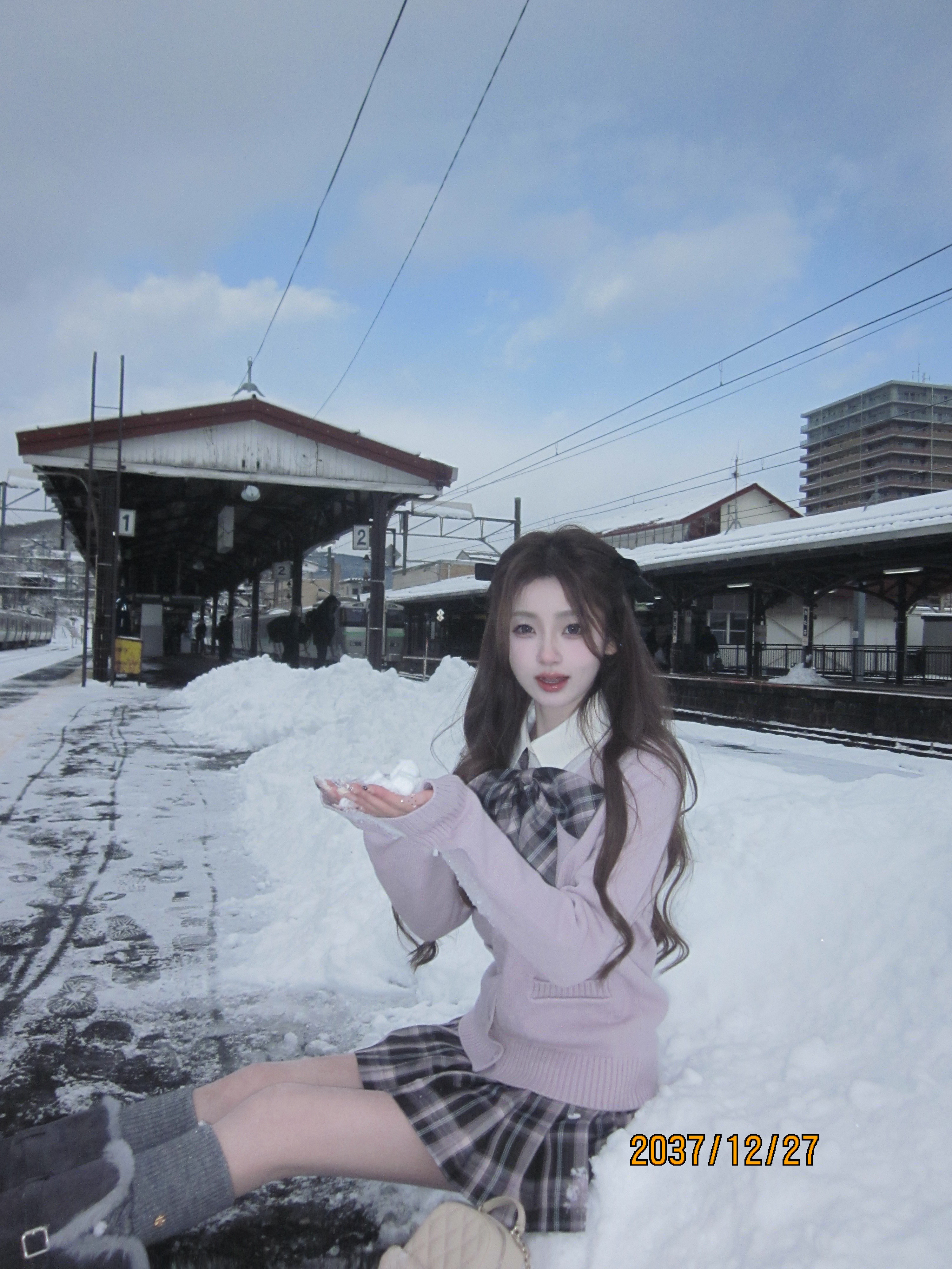 去成为自己青春的代言人