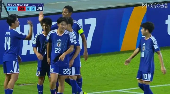 3球落后，完赎子啦！中国U17国少上半场彻底被日本U17碾压，日本U17队上半场