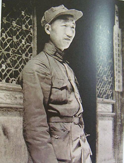 新中国成立时，总参谋长一职难定夺，毛主席：请在青岛的子敬出山1949年10月1