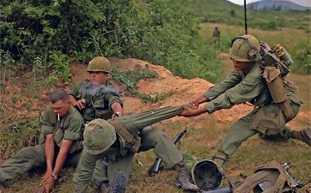 越南老兵：你可以击毙一名美军的团长，但千万不要试图击毙一名中国军人的连长。因为美