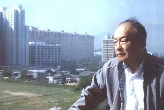 1960年，毛主席坚持要删除“中国人民在毛泽东主席领导下取得伟大成就”这句话，熊