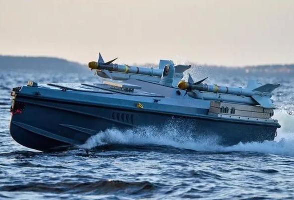 黑海舰队是怎么没得呢？俄乌冲突前期，俄罗斯都把乌克兰的海军给击沉了，要不然就是