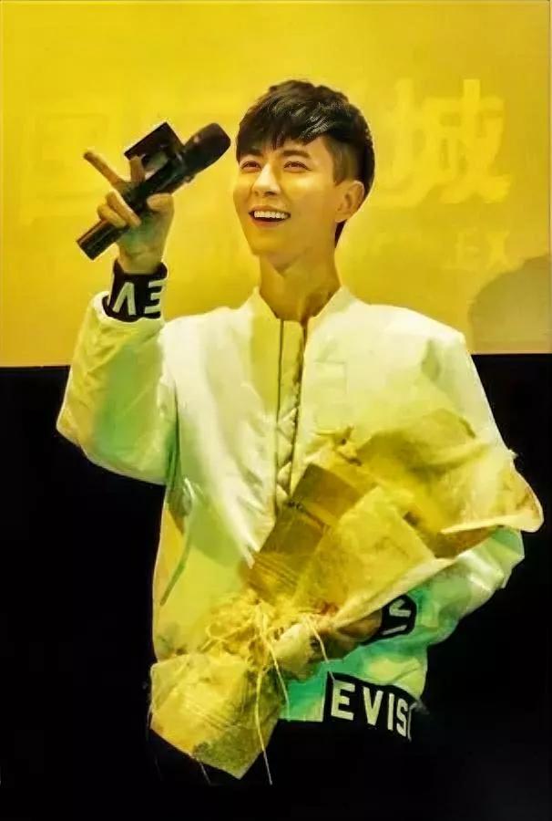 现在年轻人恋爱都在怕什么？小于一句话戳穿——“不喜欢你怎么跟她恋爱啊？”