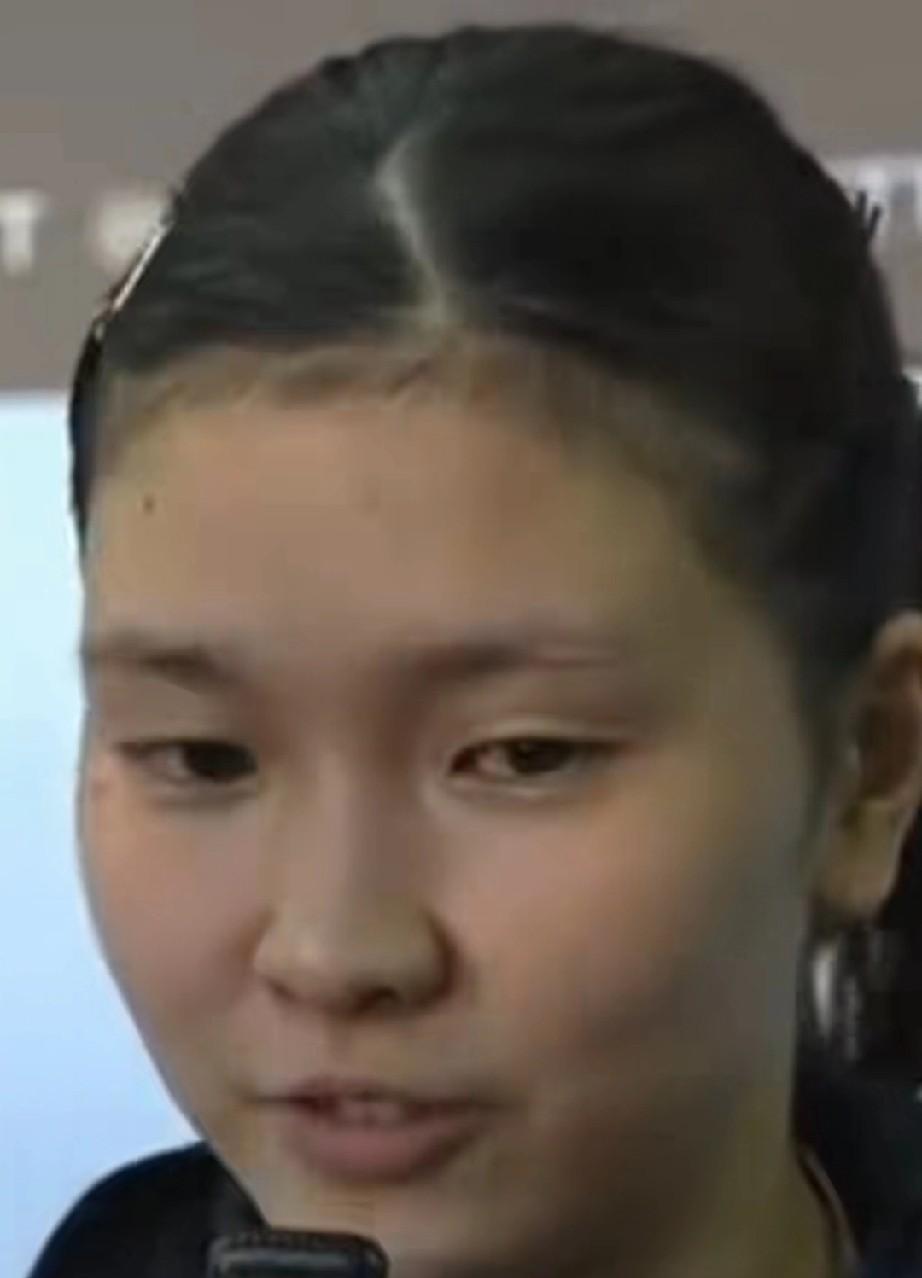 桥本帆乃香回到日本后，接受了采访说:没想到王艺迪战术改变这么快？以前的打法