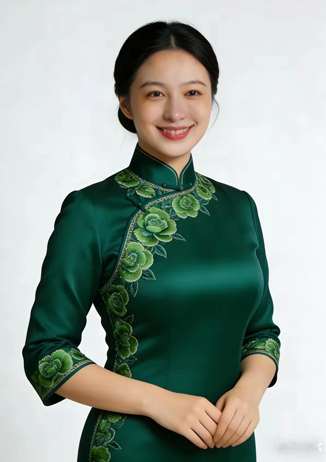 上联：蓝衫凝雅藏风骨下联：东方美学现古韵