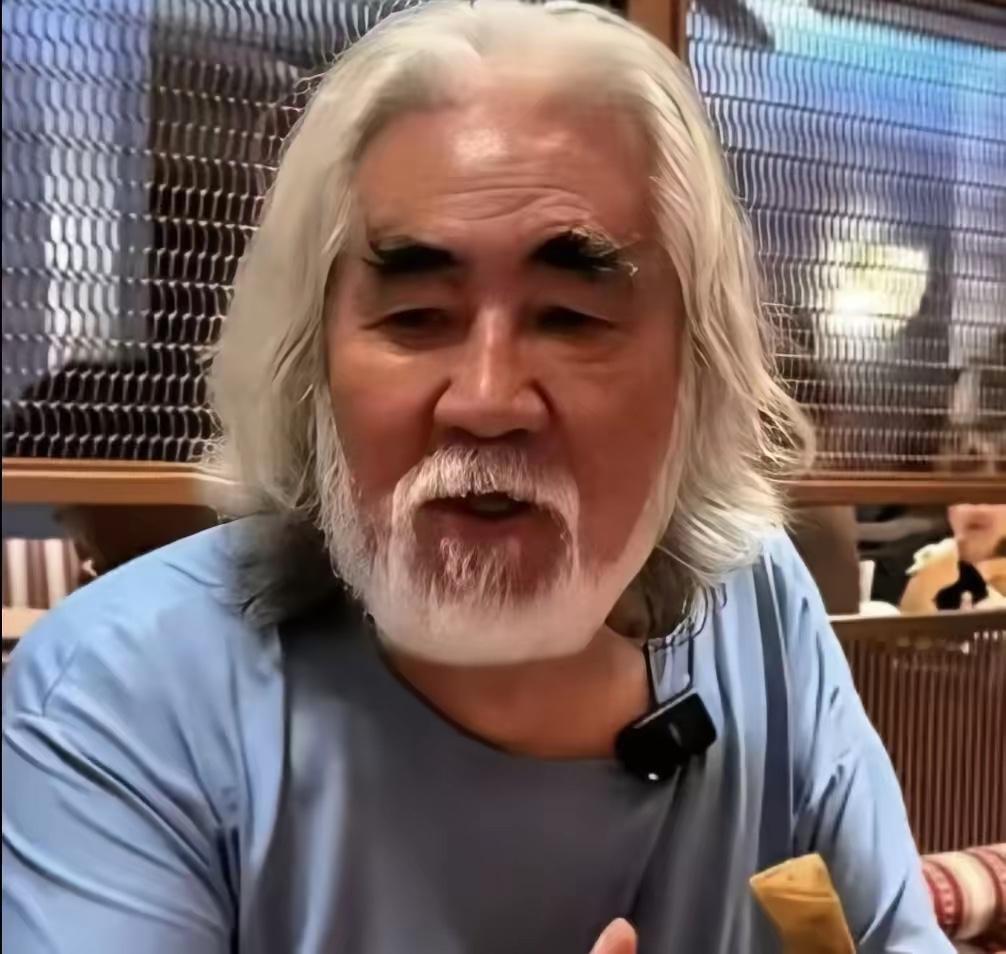 张纪中估计要害怕了说白了，他怕的不是别的，就是年纪。张纪中今年75岁了，这个
