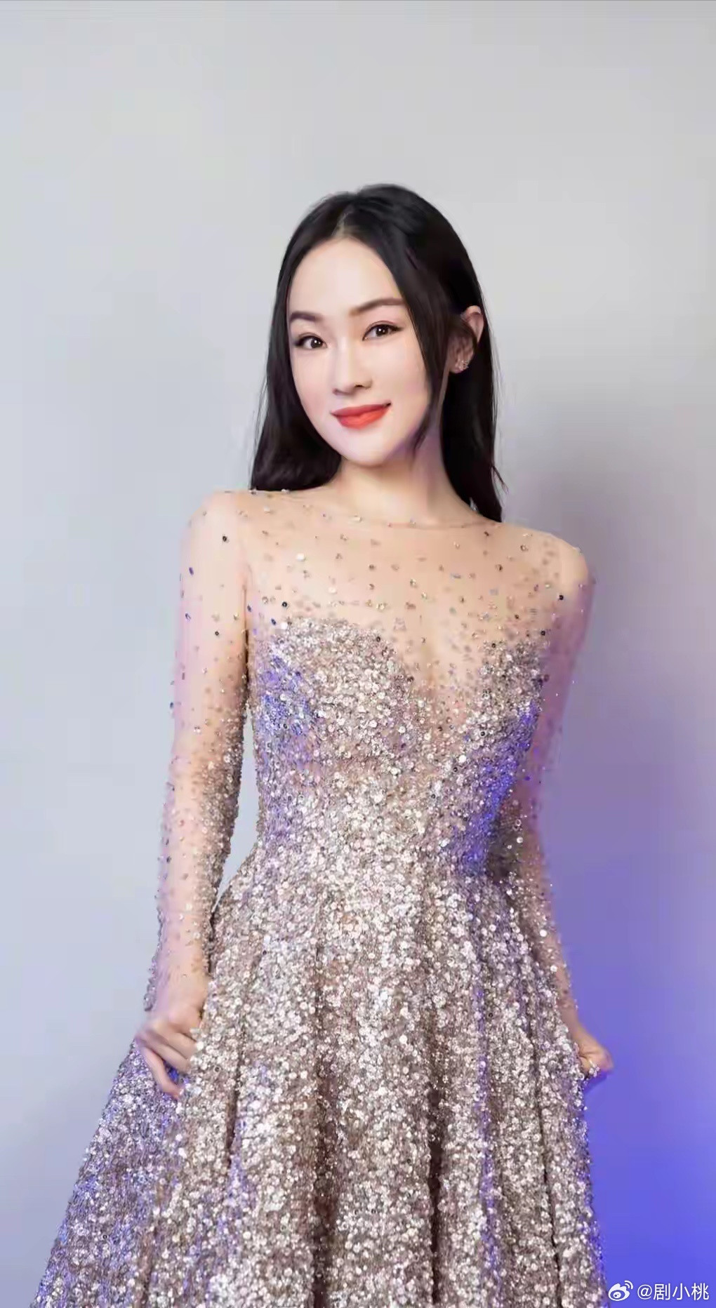 1.海绵宝宝为了跟渣男彻底了结，车子、房子、分手费加起来过千万。男方也是赚大了。