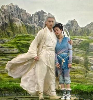 于正如何说服白鹿、曾舜晞穿这身造型？