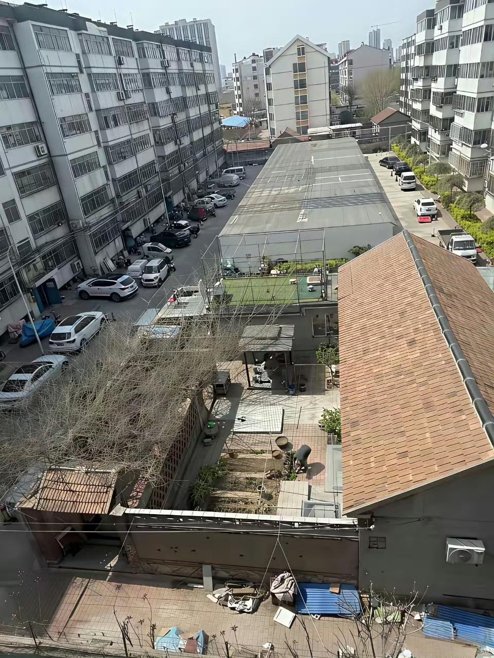 当年没拆迁的小院，现在后悔了吗？