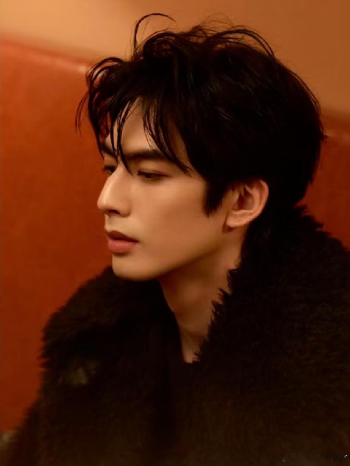 真的没人发现宋威龙的鼻子…和他的脸型五官非常匹配吗？