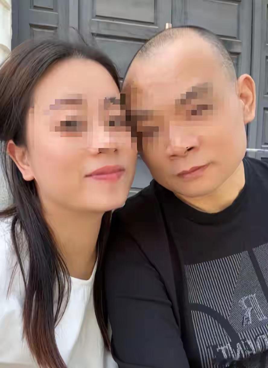 江西富豪赖国萍去世，生前戴金表开豪车，二婚5个孩子，妻子发声2025年9月