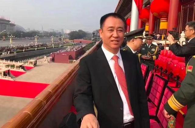 “地产三雄”，一个比一个惨！风水轮流转，地产大佬集体上热搜，但一个比一个惨。