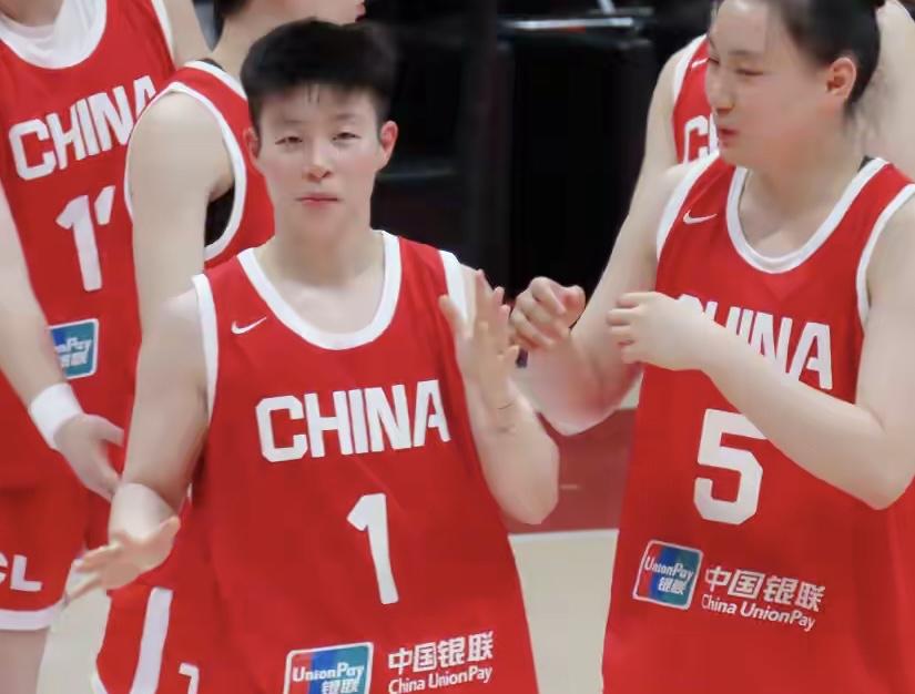 当中国女篮惨败21分后，你才明白，为何宫鲁鸣会坚持相信李缘了那场21分的惨败