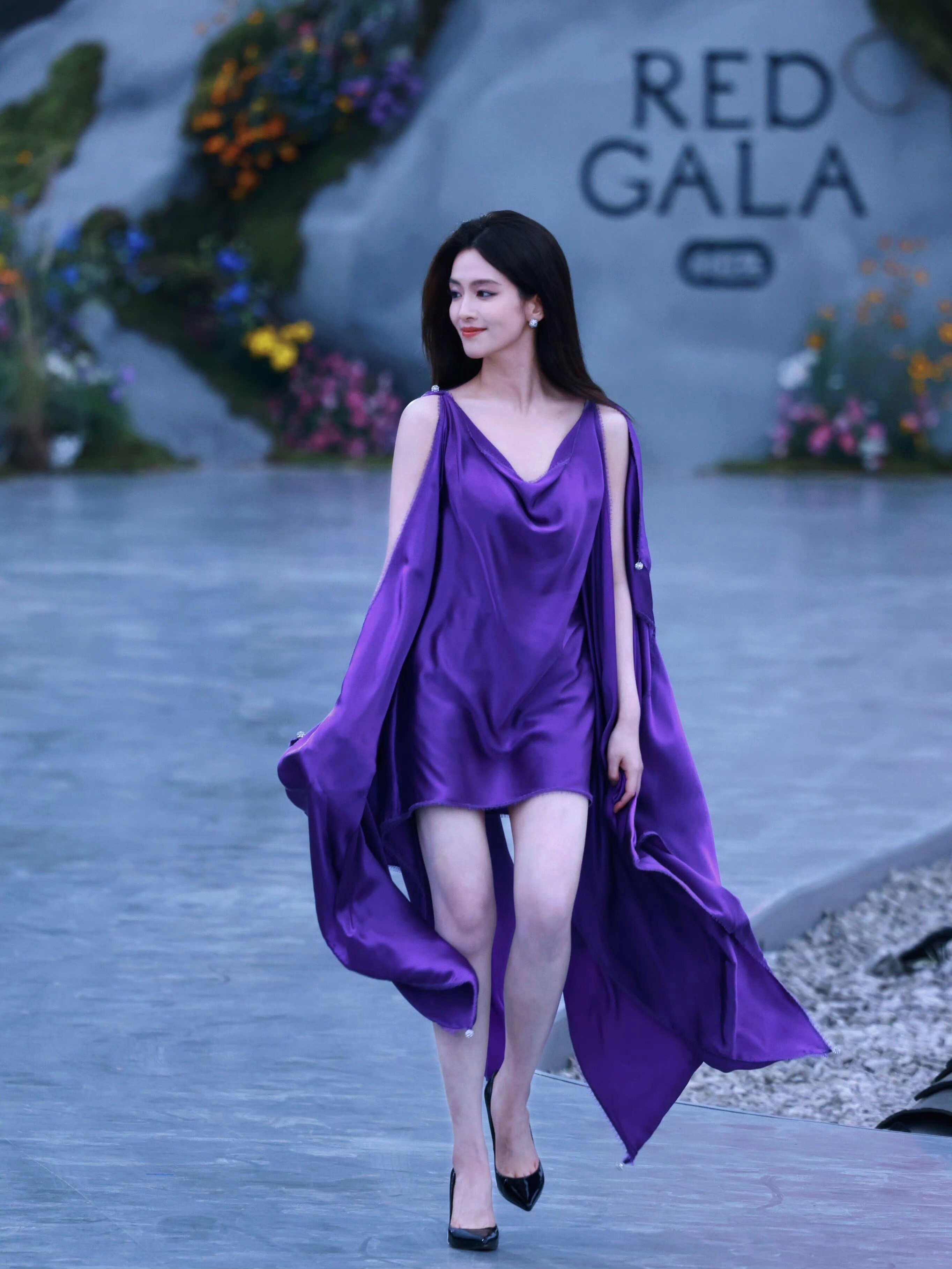 陈昊宇xREDGALA红毯出图💜