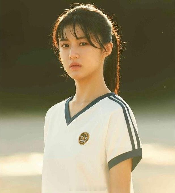 高允真回归Moving第二季高允真出演Moving第二季据韩媒，高允真受访谈及