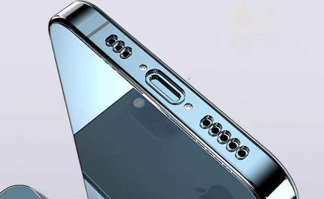 现在的手机，尤其是中高端机型，基本都取消了3.5mm耳机孔，这已经成了行业常态。