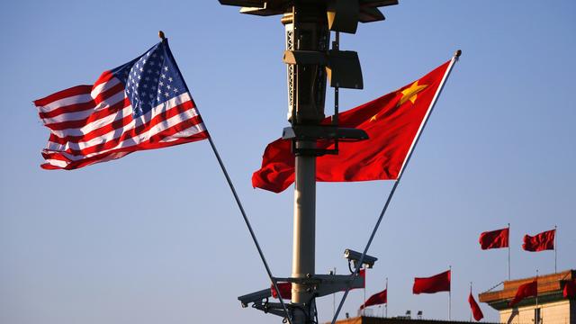 刚敲定谈判时间,中方就曝出外汇储备,美联储深夜开会商讨对策?