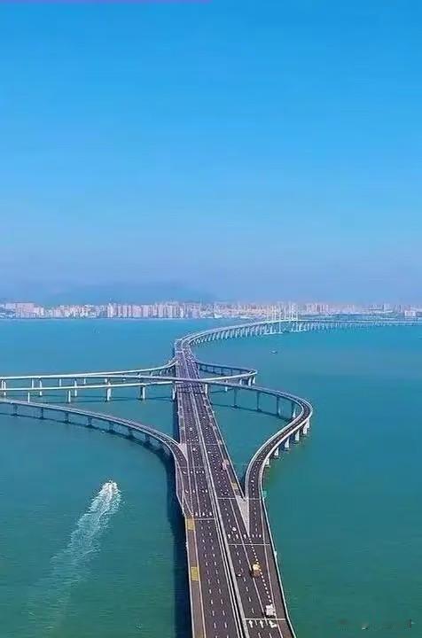青岛必打卡！胶州湾跨海大桥自驾攻略来青岛旅游千万别错过这座海上超级大桥，本