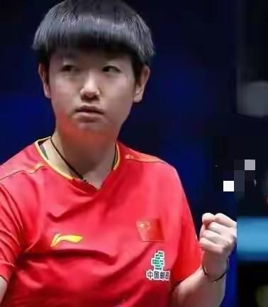 天下武功，唯快不破！孙颖莎就是乒乓球界快的代表，跟孙颖莎比快，很难。#秋日生活
