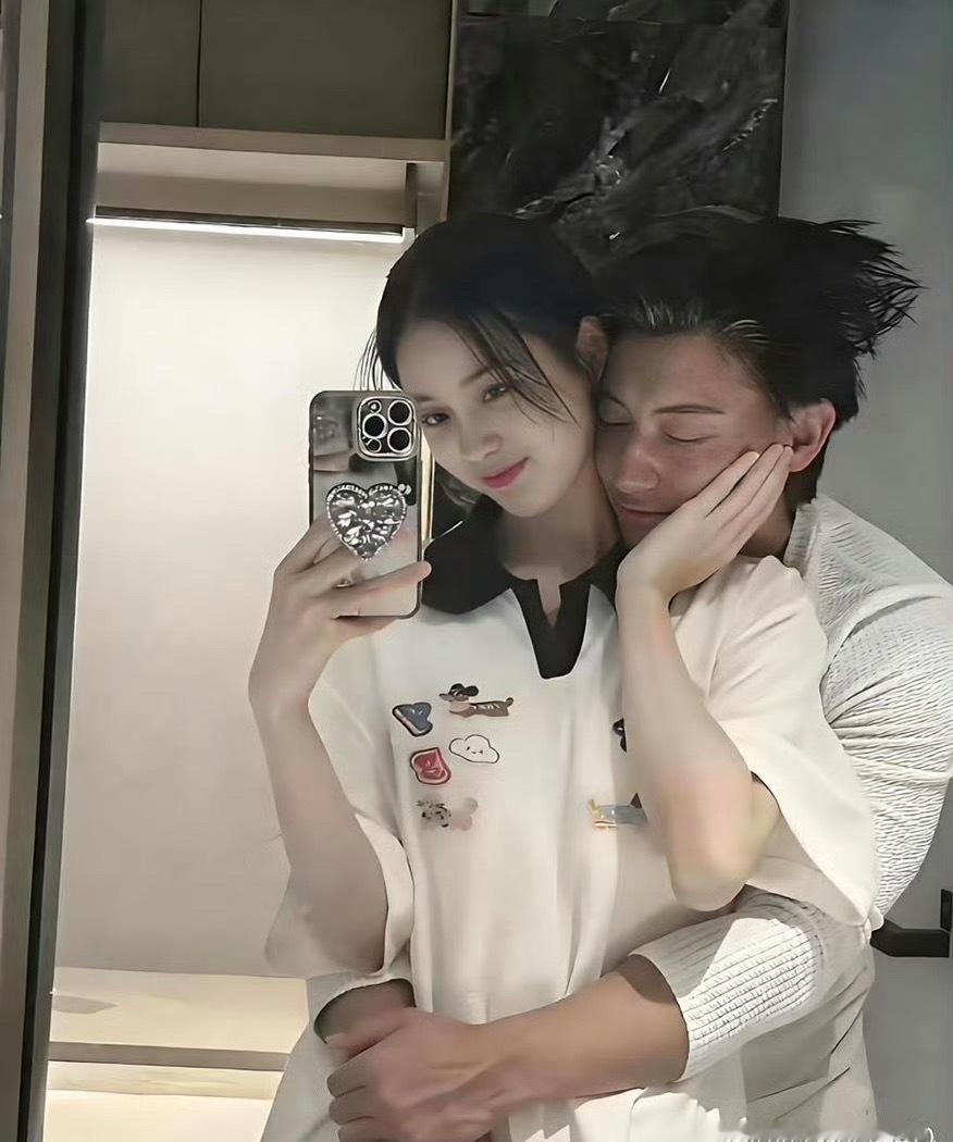 黄子韬对徐艺洋完全生理性喜欢吧，这是真爱啊