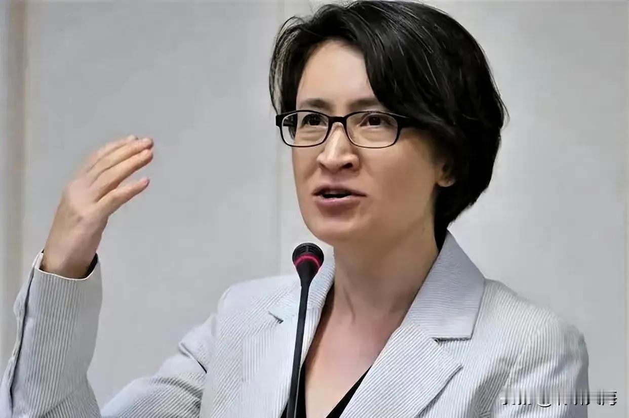 狗咬狗两嘴毛，“台独”分子萧美琴要被赖清德一脚踢开了，作为赖清德2024年大选获