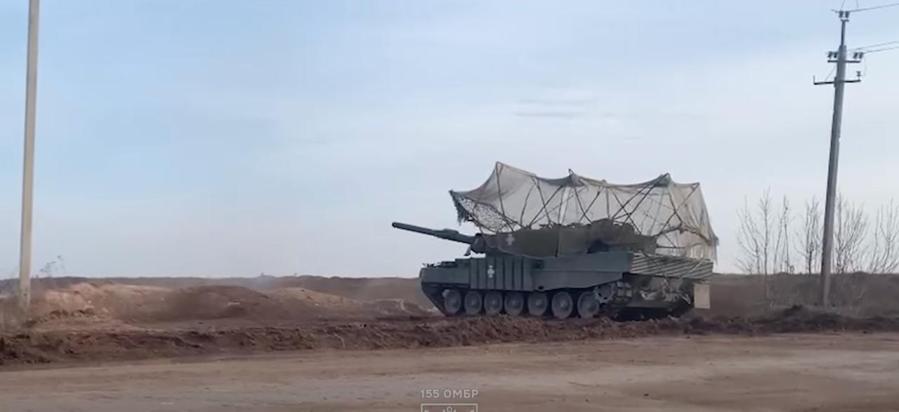 基辅的宣传拍摄团队发布视频，乌克兰武装部队的法式精锐旅----第155机械化在波