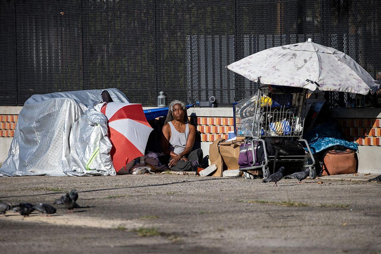中美穷人根本不是一个阶层？美国穷人靠福利反向剥削中产？ 在美国部分舆论的描述