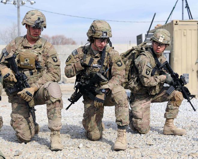 “战功赫赫”的美军特种部队，为何拿不下胡塞武装？1989年12月抓捕巴拿马总统