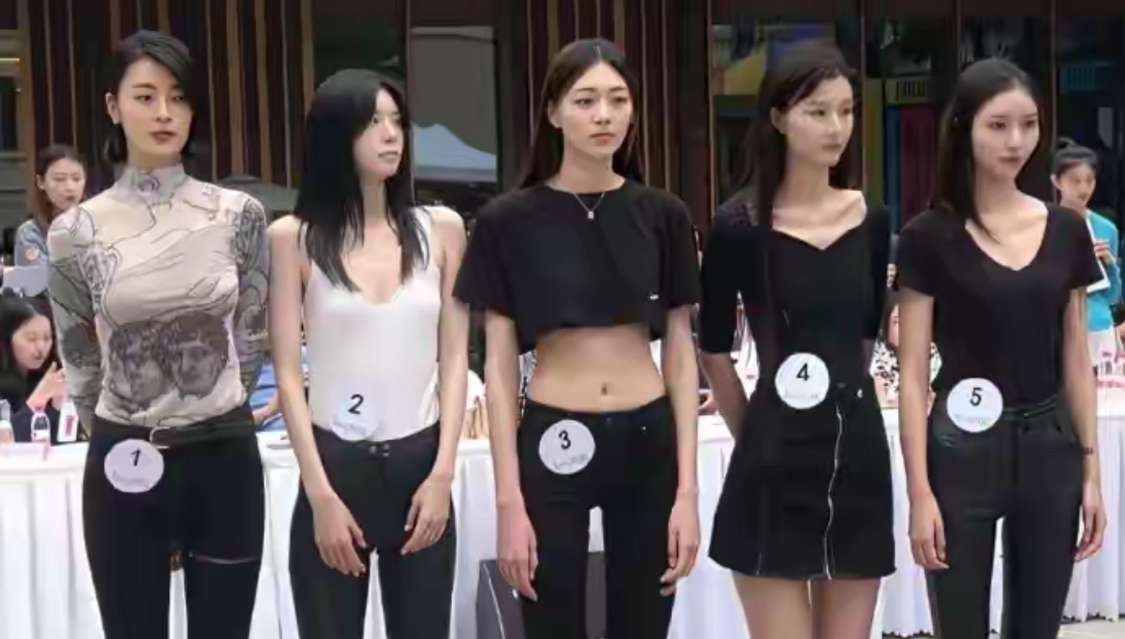 如果你和这几个女孩相亲，你会牵手几号？