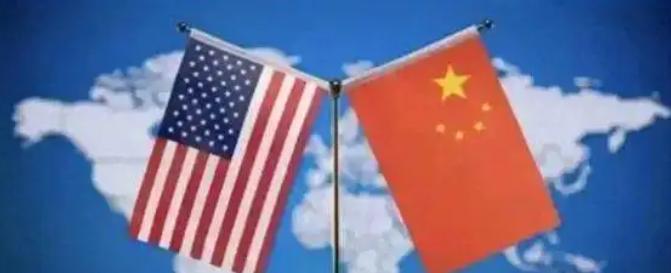 局势悄然反转！中美之间的GDP差距，正在重新收窄。2021年，中国GDP占美国比