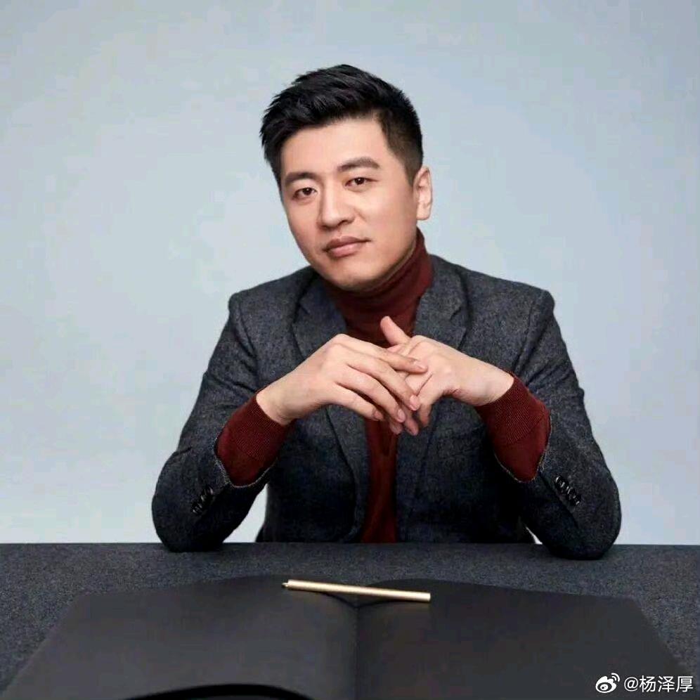 张雪峰去世，寒门子弟的指路人又少一个张雪峰之前在直播间说了很多话，引起了巨大的