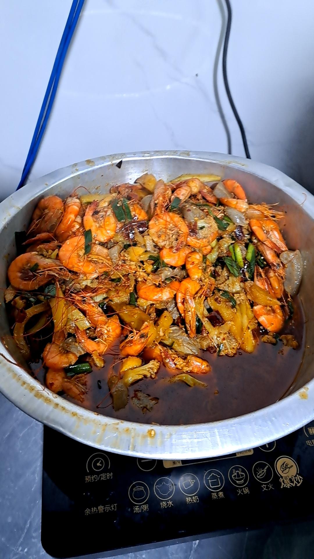 可以吃个虾么？就这样炒来吃的味道。