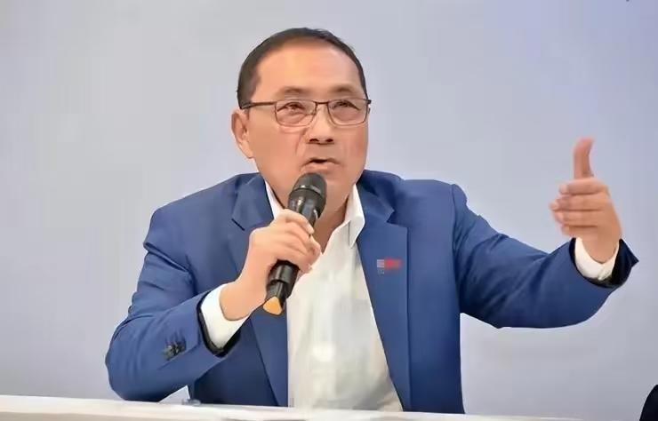 侯友谊告诫国民党，他表示“郑丽文坚持九二共识，触碰两岸统一，会害死国民党”！