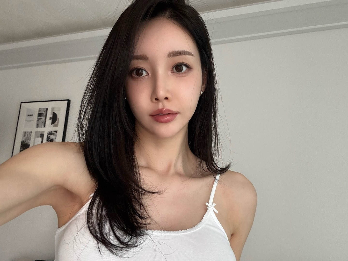 INS更新孙允珠孙允珠