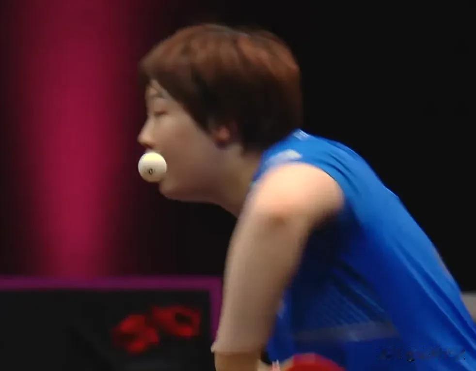 昨天我说蒯曼发球遮挡，结果被怼了！说对方怎么不申请鹰眼？感情他们不知道，冠