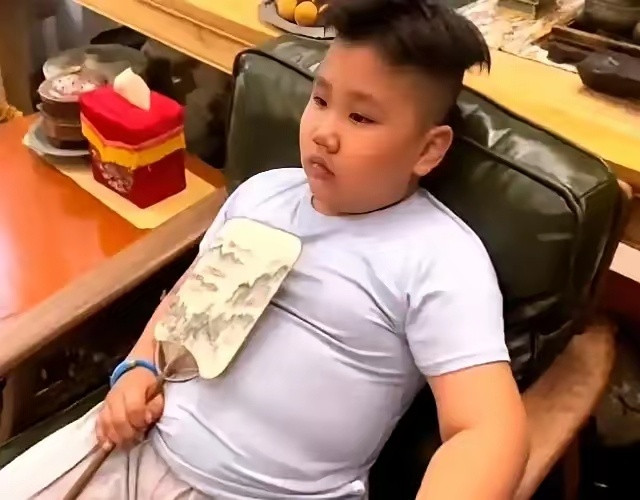 惯子如杀子！​郭德纲的双标育儿，结局已初现！​郭麒麟从小是被郭德纲打压长大的，吃