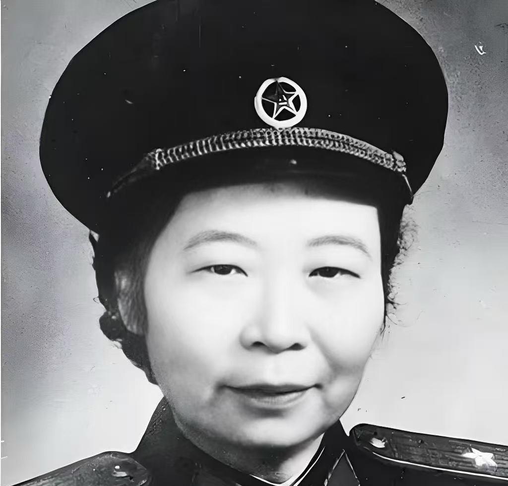 1955年，开国女将军李貞回鄉探親，遇到了打罵她的第一任丈夫古老三，當二人再相見