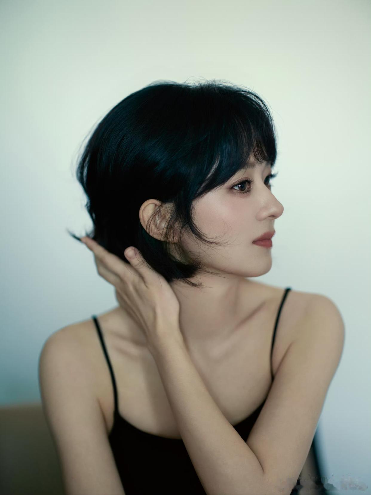 1.刘昊然与周冬雨这次复合感情更稳定了，任由身边朋友评价，就是铁了心的要在一起，