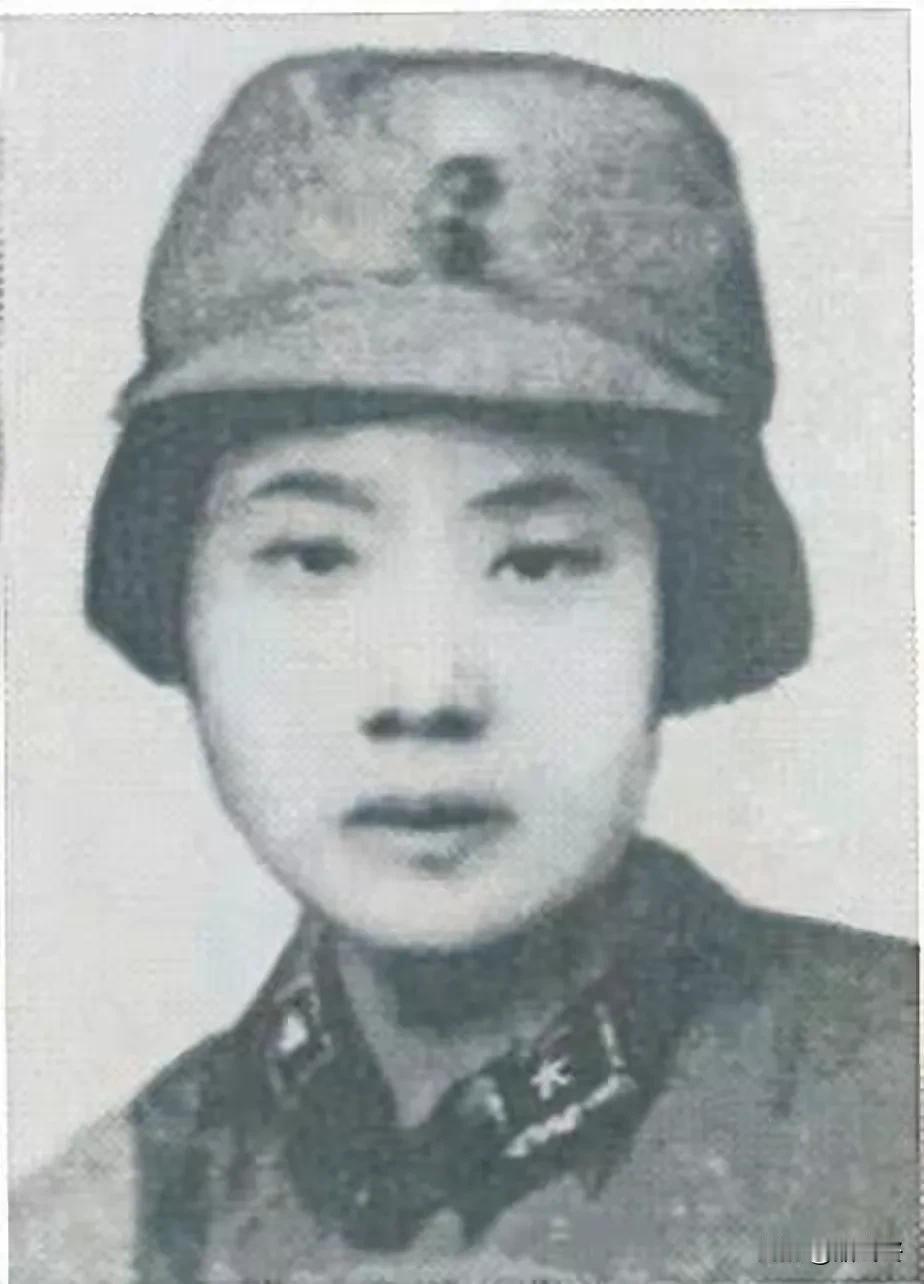 铭记历史，勿忘英烈！林心平，1919年出生于浙江平阳的小村。她从小执拗，喜欢