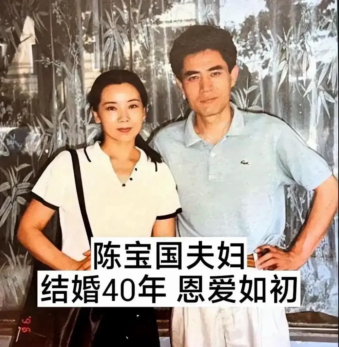 最近这“娶了初恋的七人名单”突然火得一塌糊涂，把张光北、辛柏青这些老戏骨都架到了