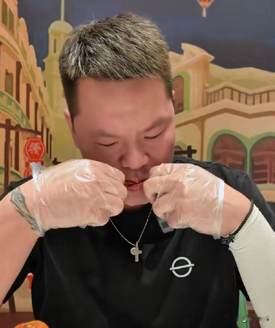 满满的回忆！朱芳雨谈恩师李春江：“上次跟我师父李春江指导一起吃饭，也是让我想