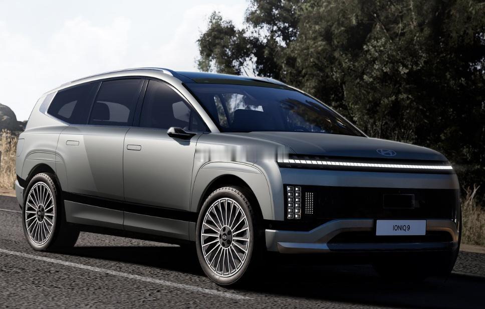 ioniq_9，这是现代出品的大块头SUV~~~外形已经和MPV傻傻分不清了！！