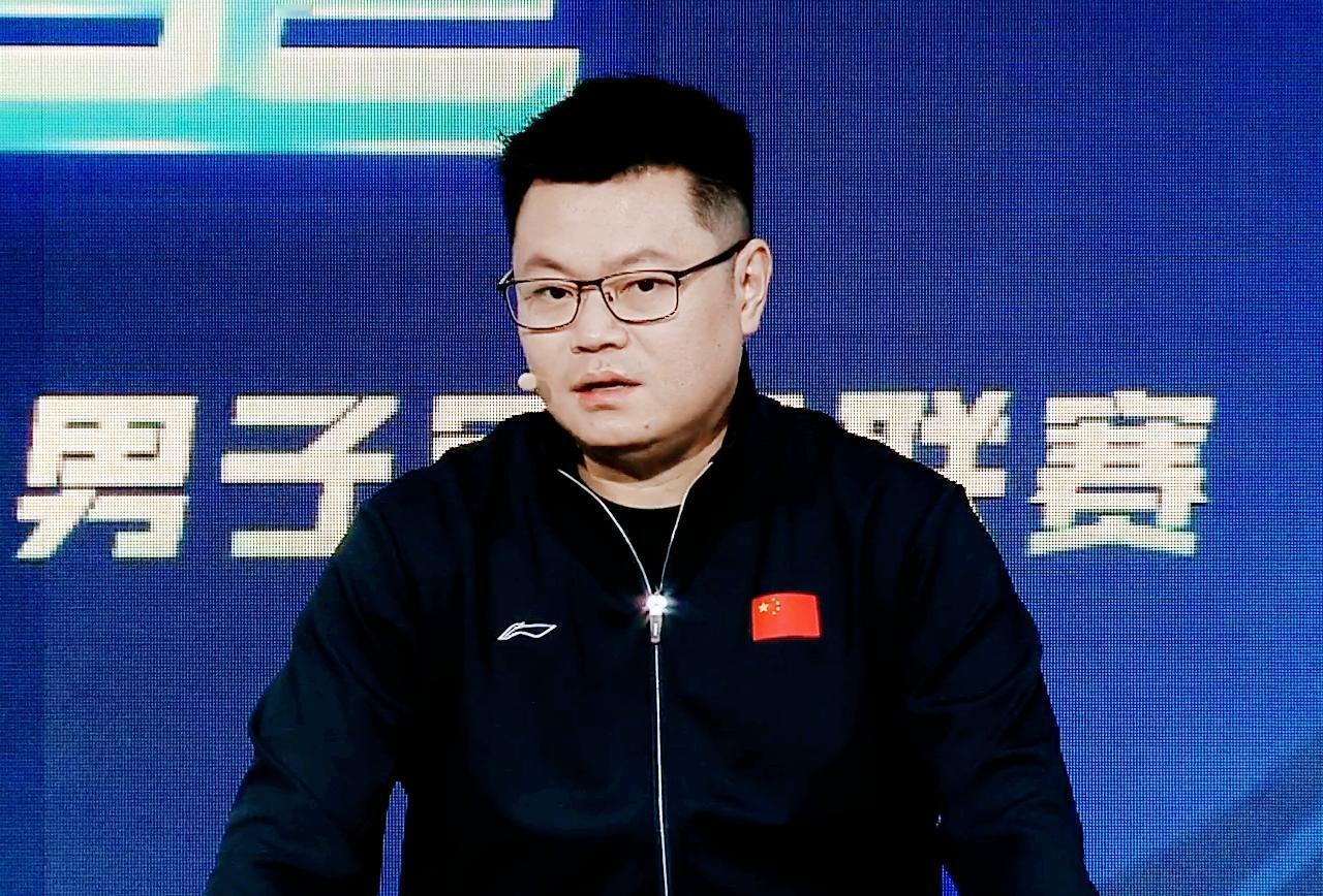 笑死我了：侯英超酸了吗？东哥虽然连输2盘，但还是拿到了冠军！侯英超说：我两