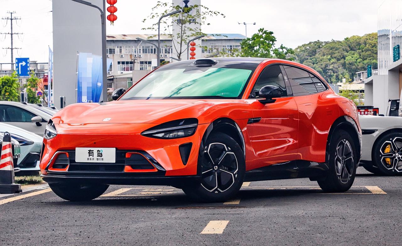 25年10月新能源汽车销量出炉1、零跑汽车全系交付量达70,289台,同比