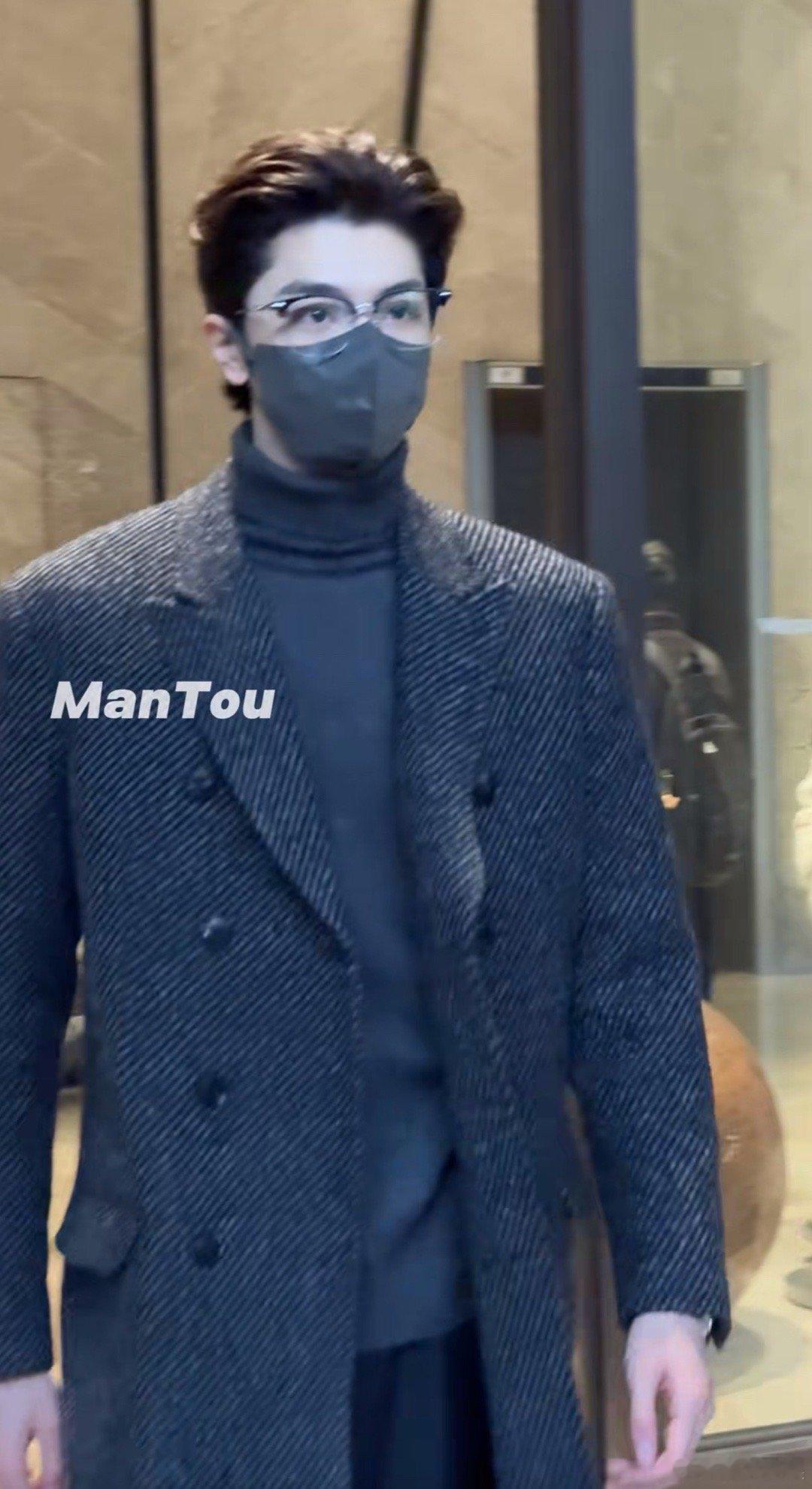 你跟我说这是林一？？？这么有霸总气质的吗