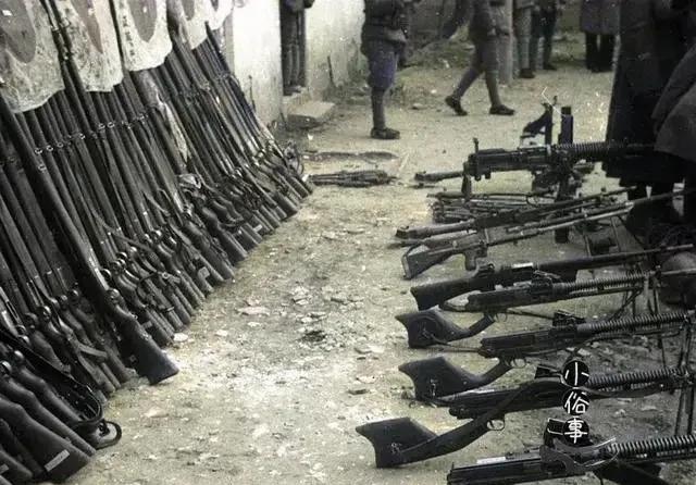 张式伟是二十七师的一个营长，在攻克台儿庄旁的一个村庄时，发了笔洋财，一口气缴获了